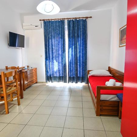 Epavlis Apartments Porto Heli Extérieur photo