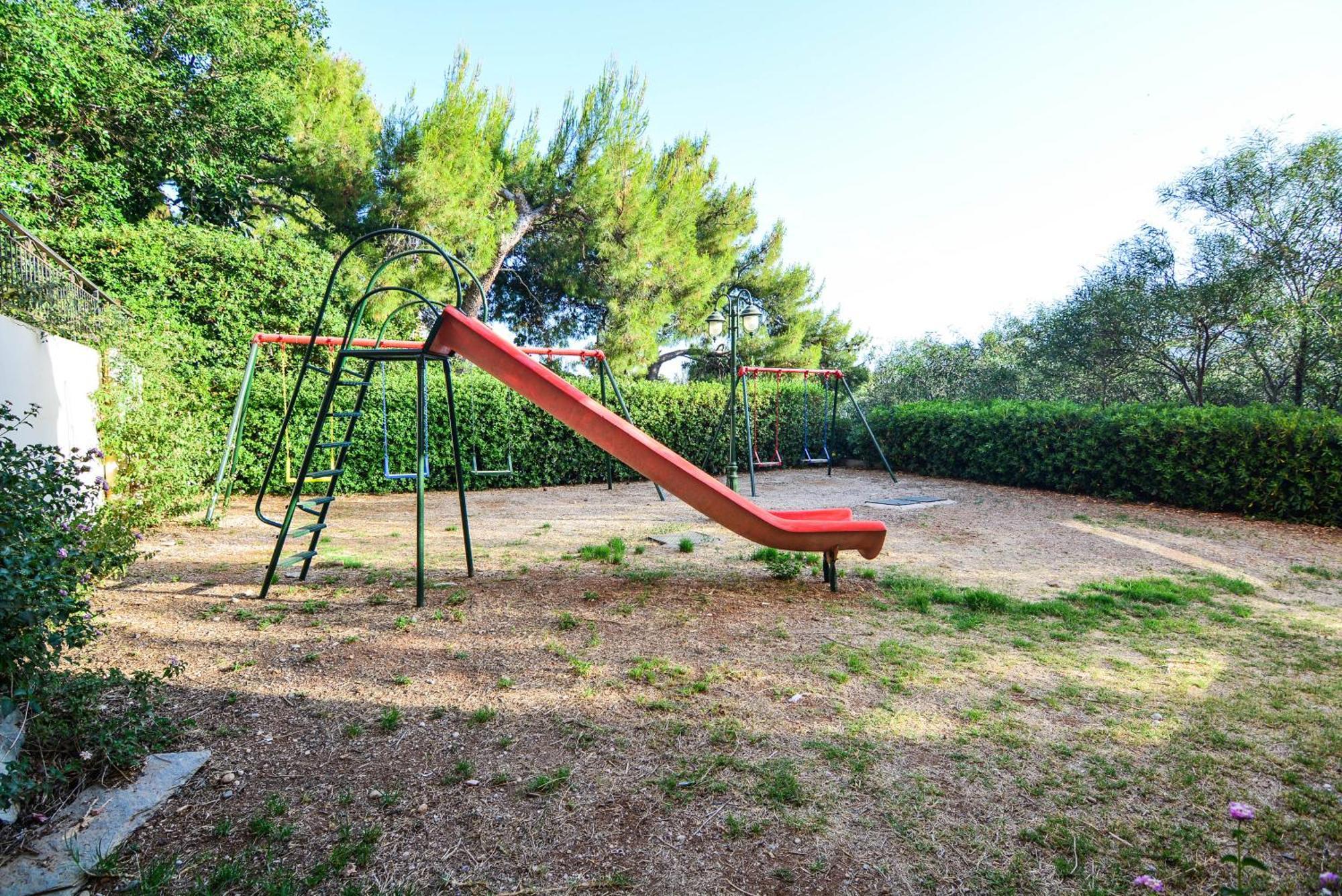 Epavlis Apartments Porto Heli Extérieur photo