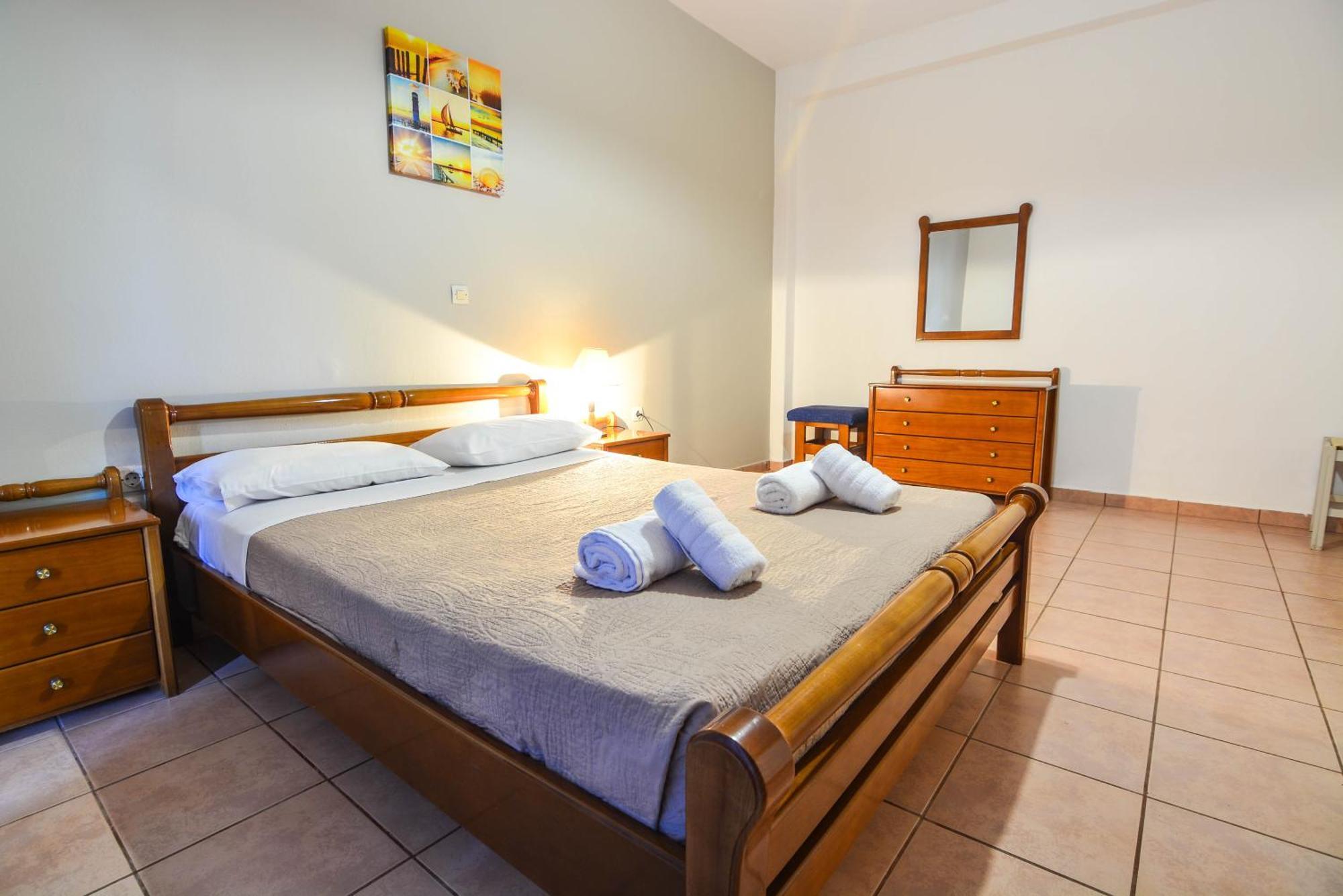 Epavlis Apartments Porto Heli Extérieur photo