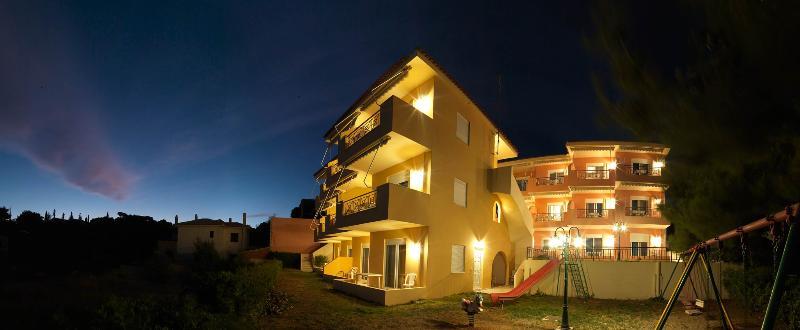 Epavlis Apartments Porto Heli Extérieur photo